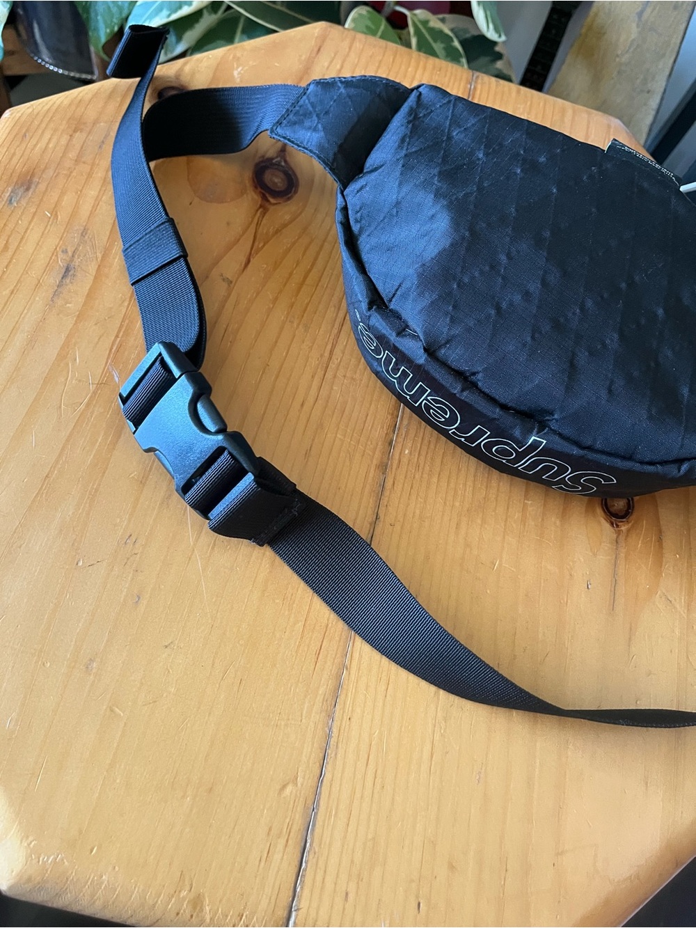 Supreme Waist Bag Fanny Pack Bum Black Logo X-pac USA FW18 Pouch Nylon Crossbody - Picture 7 of 13